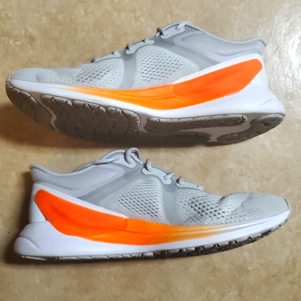 Lululemon Blissfeel Run Athletic Shoes Womens Size 9 Gray And Orange